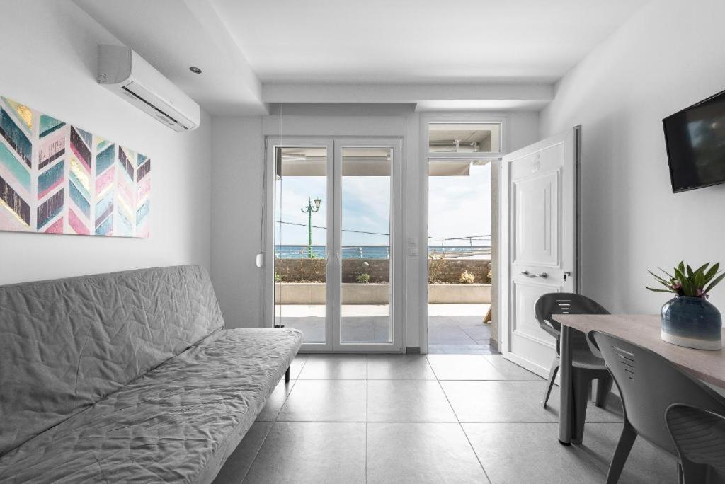 Blue Horizon 5 Apartamento Nea Kallikrateia Exterior foto